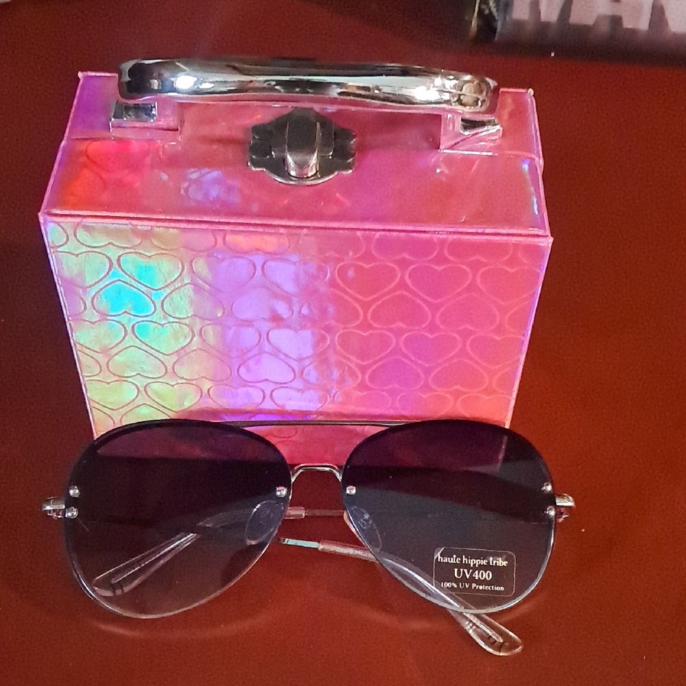 Stylish Black Sunglasses